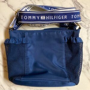NWOT Tommy Hilfiger Crossbody Bag